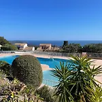 Bastide 2 - Piscine - Vue - Wifi - 2 Sdb *
