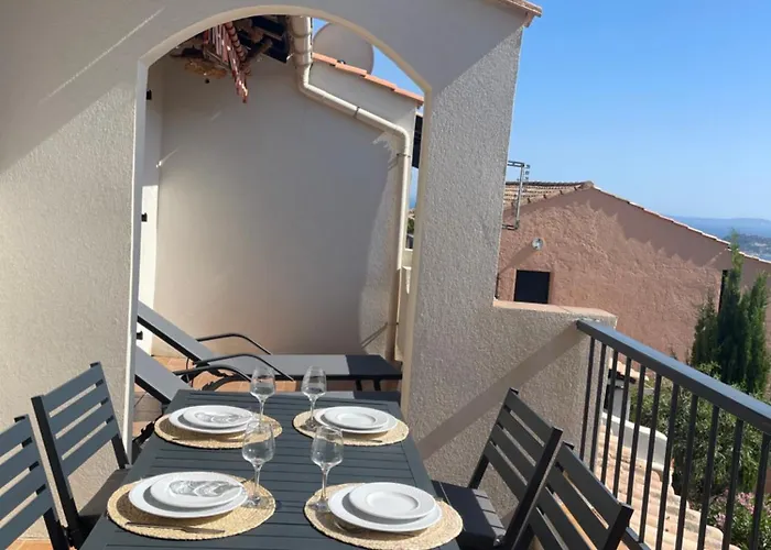 Bastide 2 - Piscine - Vue - Wifi - 2 Sdb Διαμέρισμα *